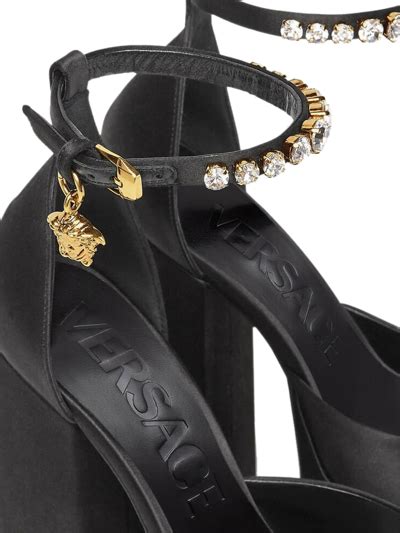 versace decolleté|Versace Decollete T.155 Raso+ricamo Strass In V Black Gold.